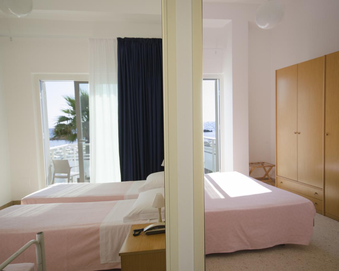 Hotel Ideal Cupra Marittima Exterior foto